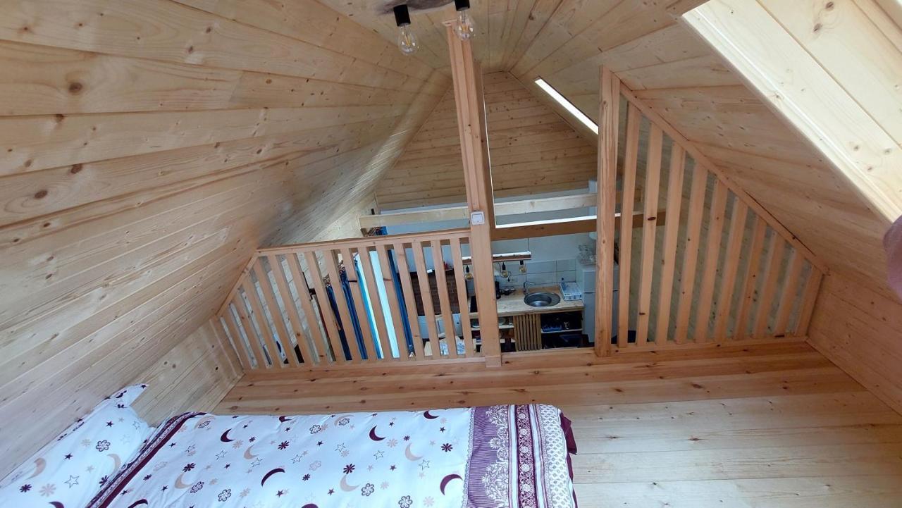 Tiny House Casa Axa Villa Paraul Carjei Exterior foto
