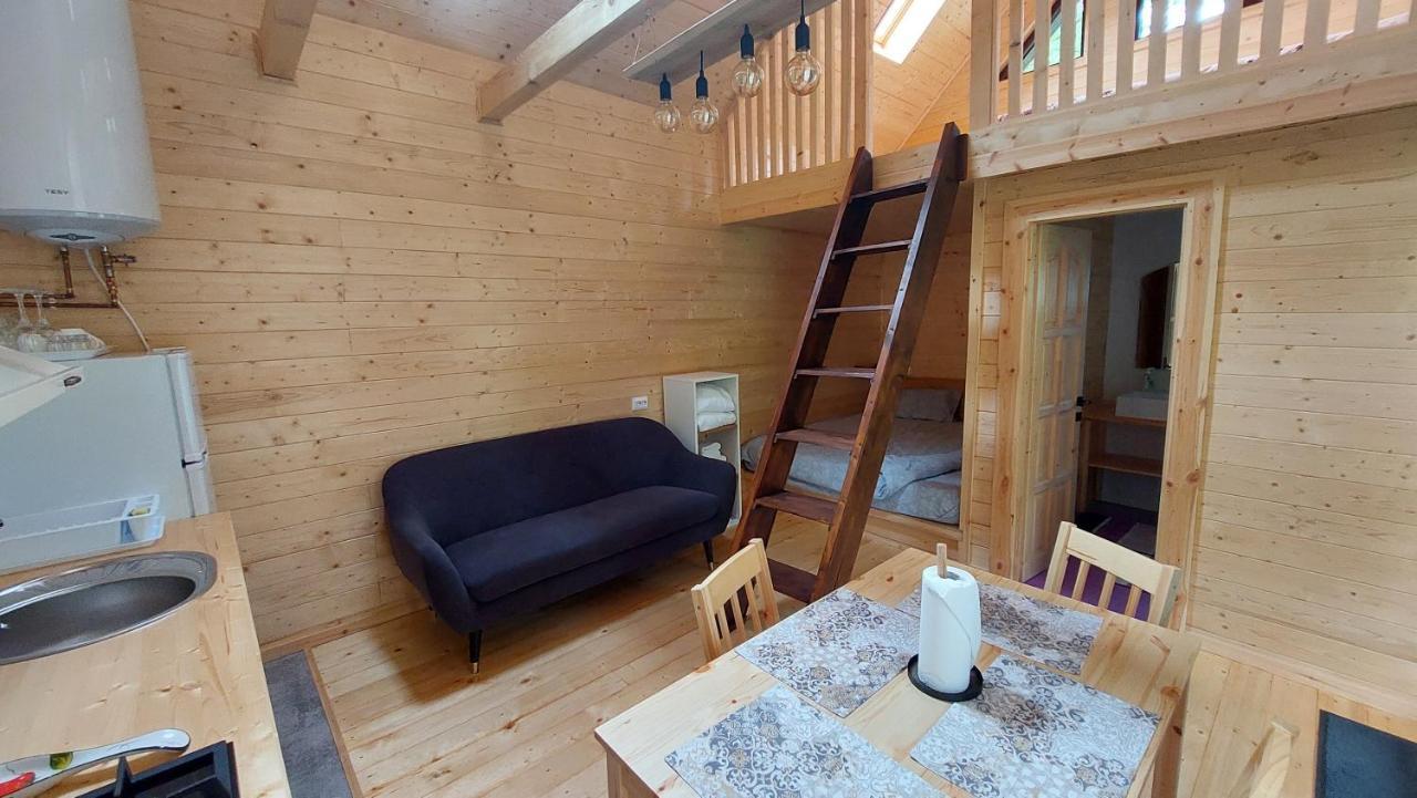 Tiny House Casa Axa Villa Paraul Carjei Exterior foto